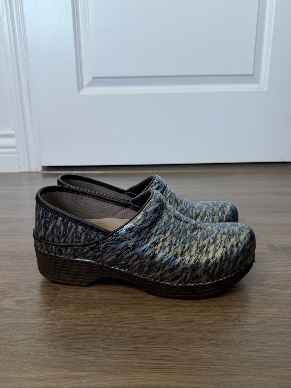 Women's Smooth Shiny Patterned Green Blue Dansko LT Slip-On Comfort Clogs